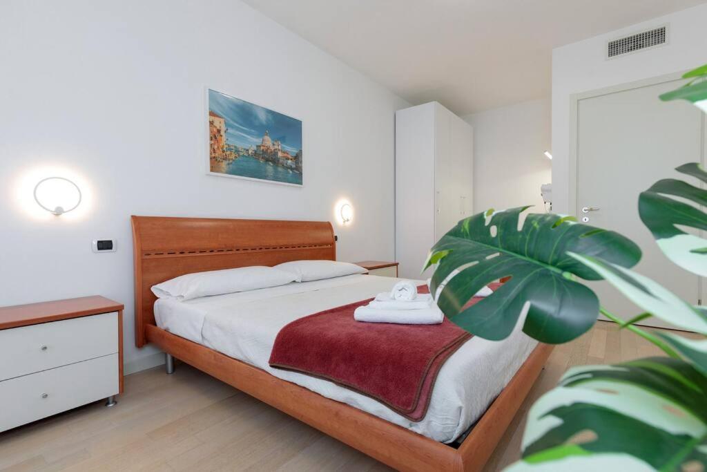 10 Min From Venice Free Garage Lovely Flat Mestre Buitenkant foto