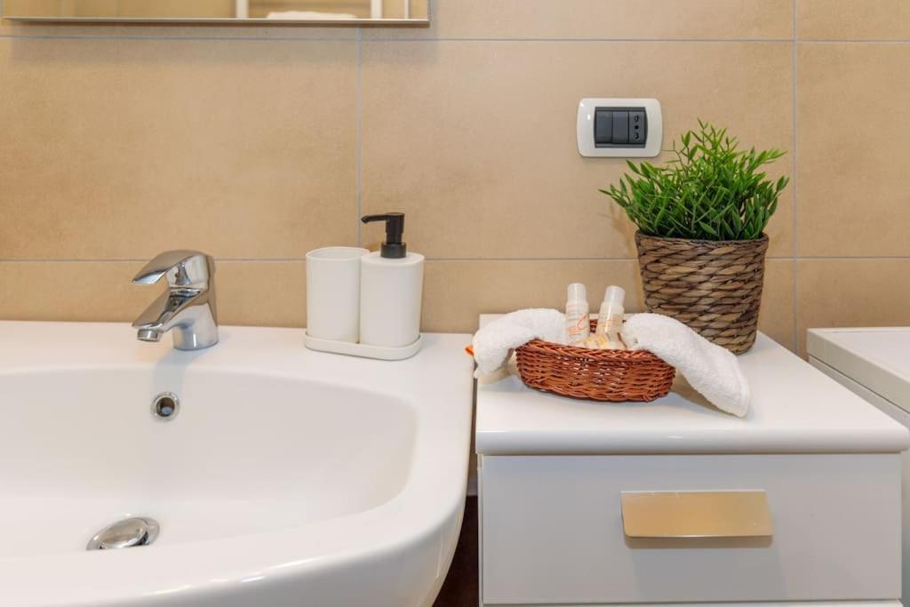 10 Min From Venice Free Garage Lovely Flat Mestre Buitenkant foto